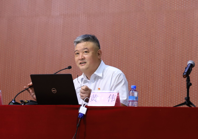 此次开学典礼吹响了新的大学生活的号角,为新生未来的四年